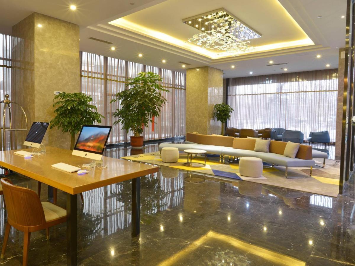 Holiday Inn Express - Jinan Exhibition Center, An Ihg Hotel Eksteriør billede
